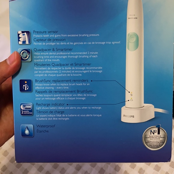 Phillips toothbrush - Picture 2 of 2